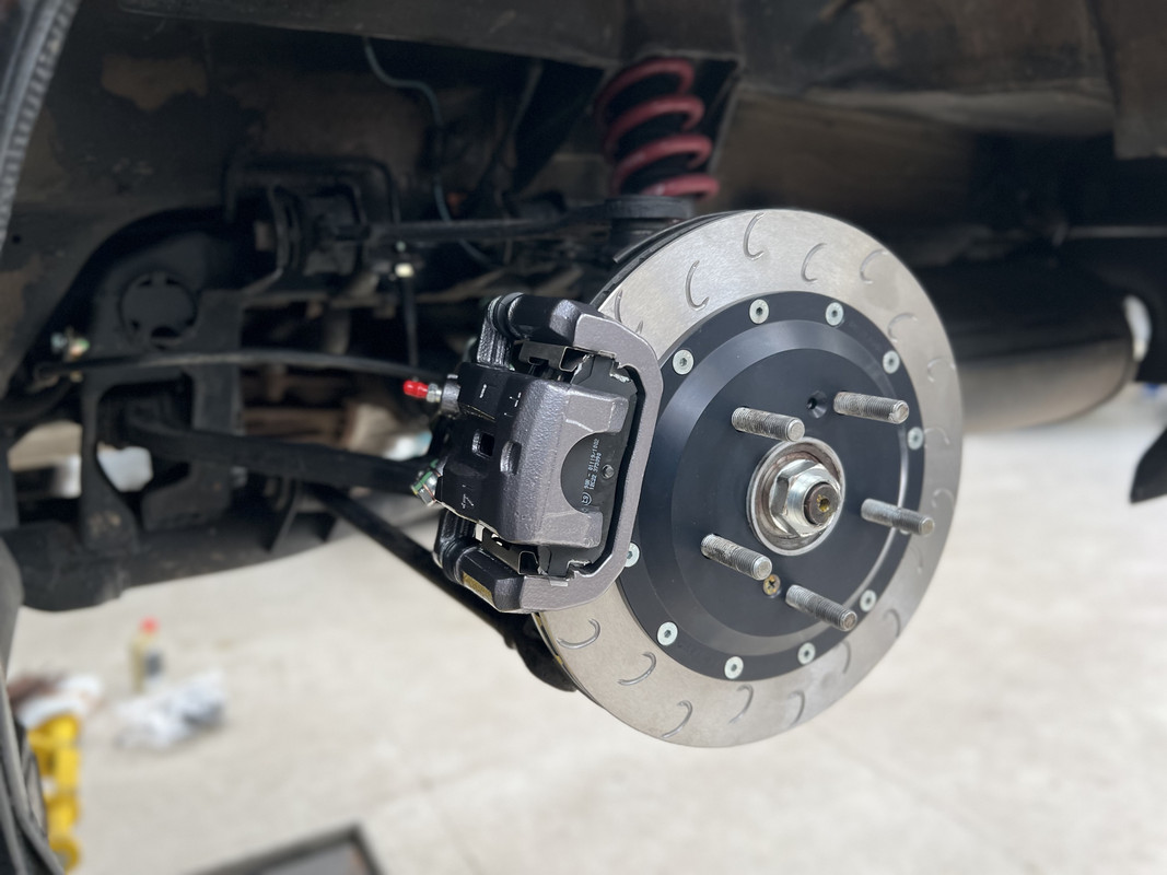 72EE3CF2-4E5B-49CE-8082-92F3D6526B9D