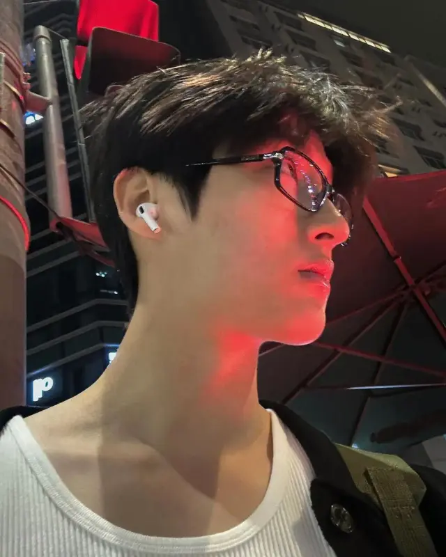 람보르기니는 가이드북을 찢어 | 인스티즈