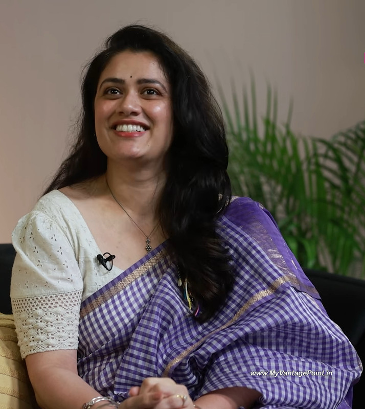 12-Girija-Oak-Godbole-in-Purple-Saree-for-Lallantop-Interview-My-Vantage-Point