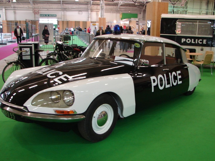 Citroen-DS21 Police (1968-74)
