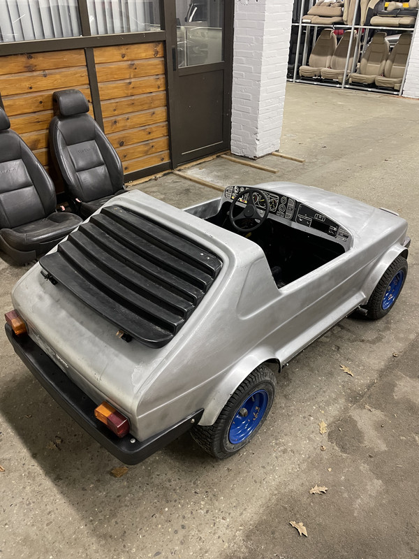 28025ADB-00F2-4D2E-9FE6-08F776A4EF25