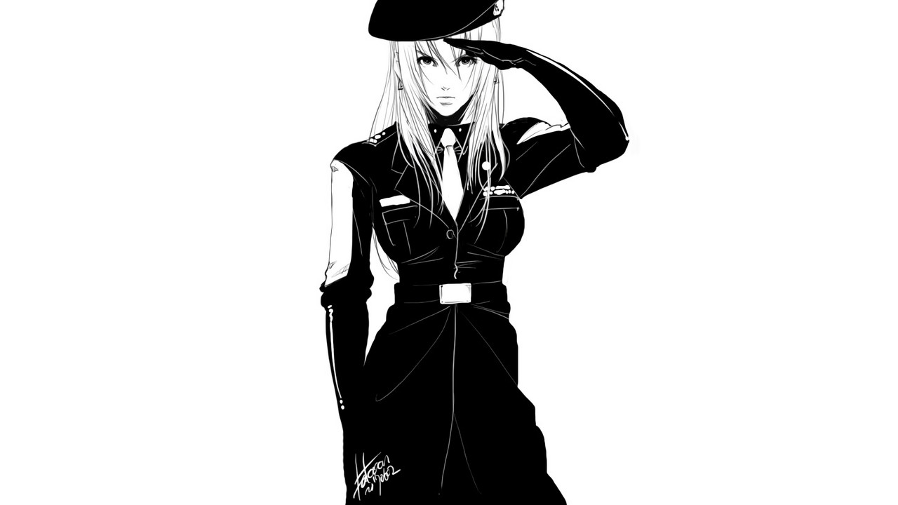 Twitpics-FALCOON-1119376-0058-compressed