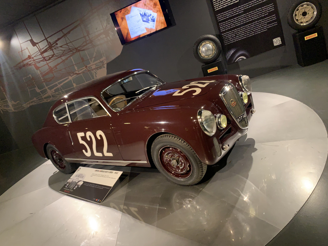 5720C3AE-C2C2-4DF3-9A88-8A016C376BF2