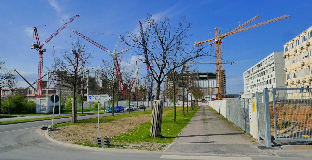 Bild: https://i.postimg.cc/C5x4dFCH/P1350325.jpg