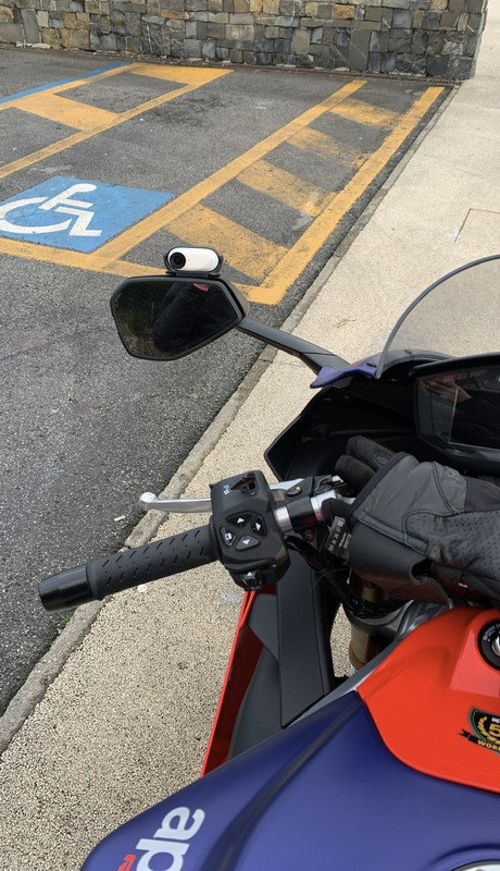 C7B2B598-EC29-4F70-966B-A463E33737E0