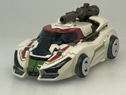 Studio-Series-SS-84-Wheeljack-02