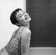Audrey-Hepburn-me19