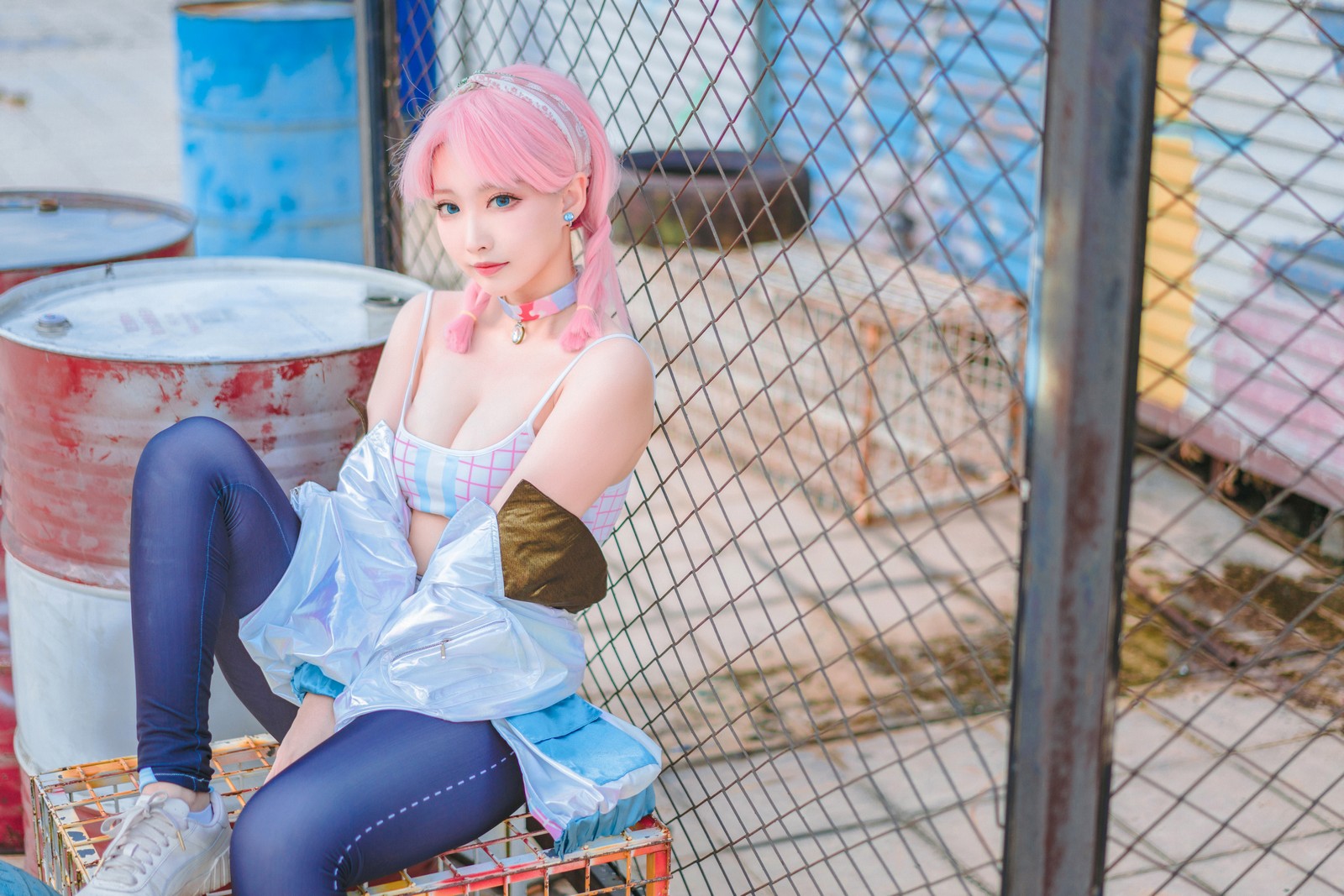 宮本桜 蓝毒 Cosplay 写真集｜明日方舟干员 高清摄影（16P｜322MB）插图5