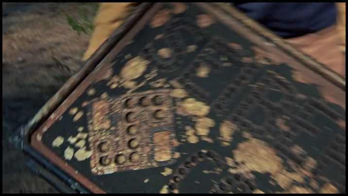 [Image: r089ijhzde4y.png]