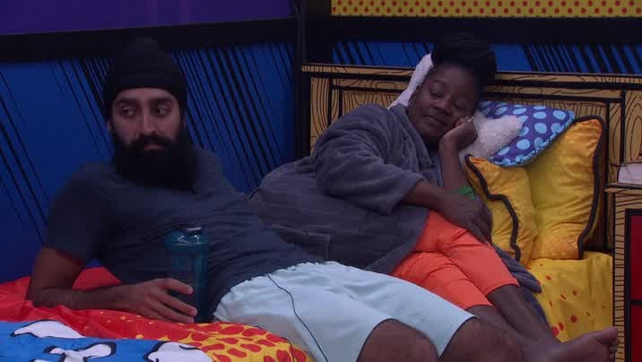 [Image: eg8isaum957l.jpg]