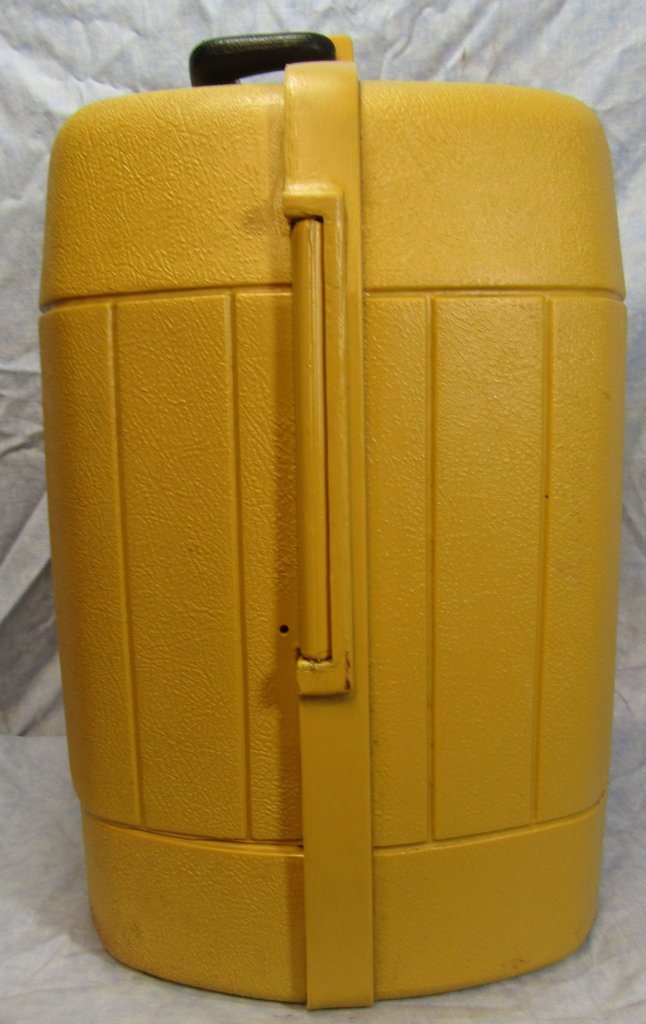0090~Contrasting Details Pvc Sacoche main image 0