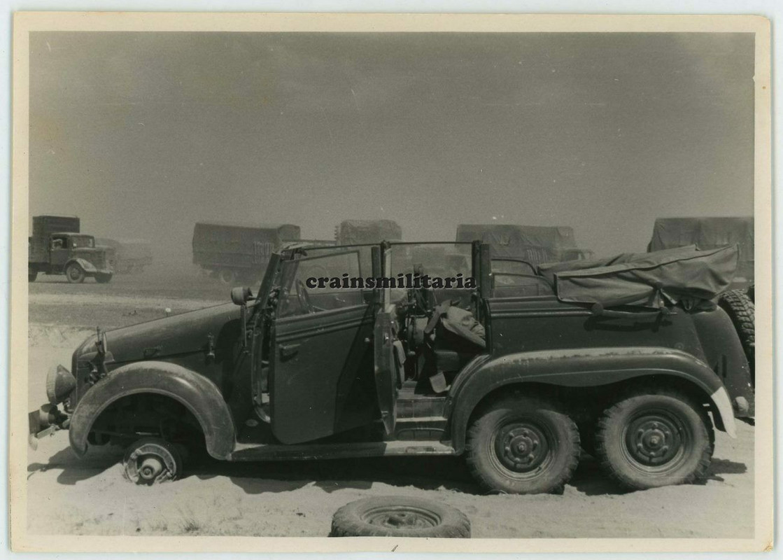 Orig. Foto zerstörte Lkw b. Vormarsch auf Smolensk Russland 1941