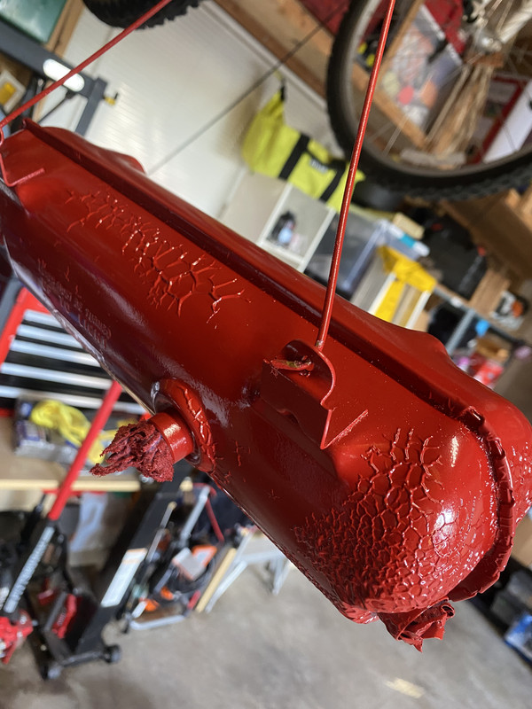 7570CA5C-BB73-417D-8459-252C62FD2308