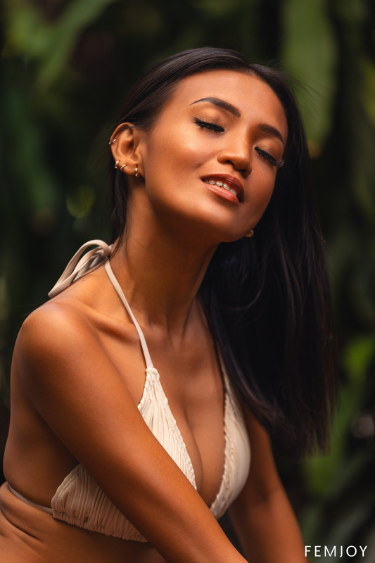 Donnabelle (Wet Heat) 020