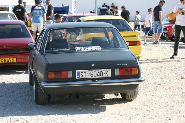 opel ascona b - Page 7 IMG-0102