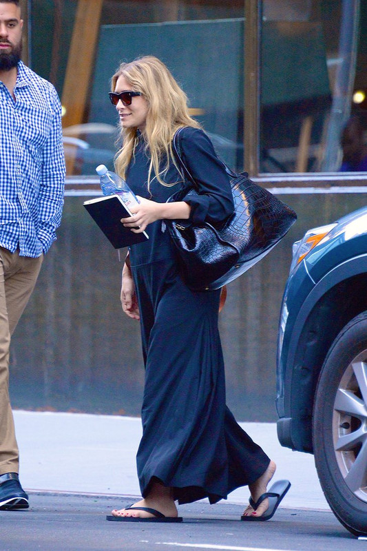 Ashley-Olsen-Black-Flip-Flops-Maxi-Dress-July-2018