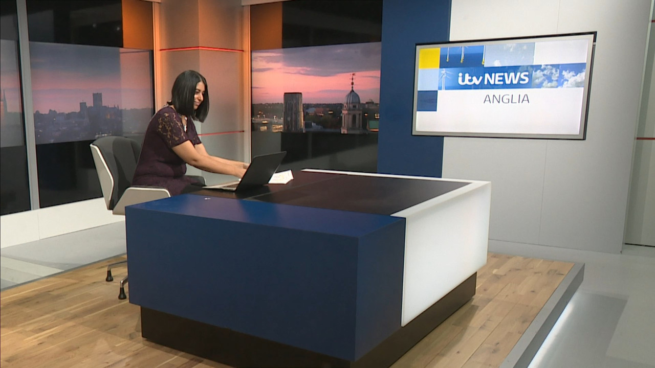 26 January - 17.15.00 - ITV News London. The latest news and wea