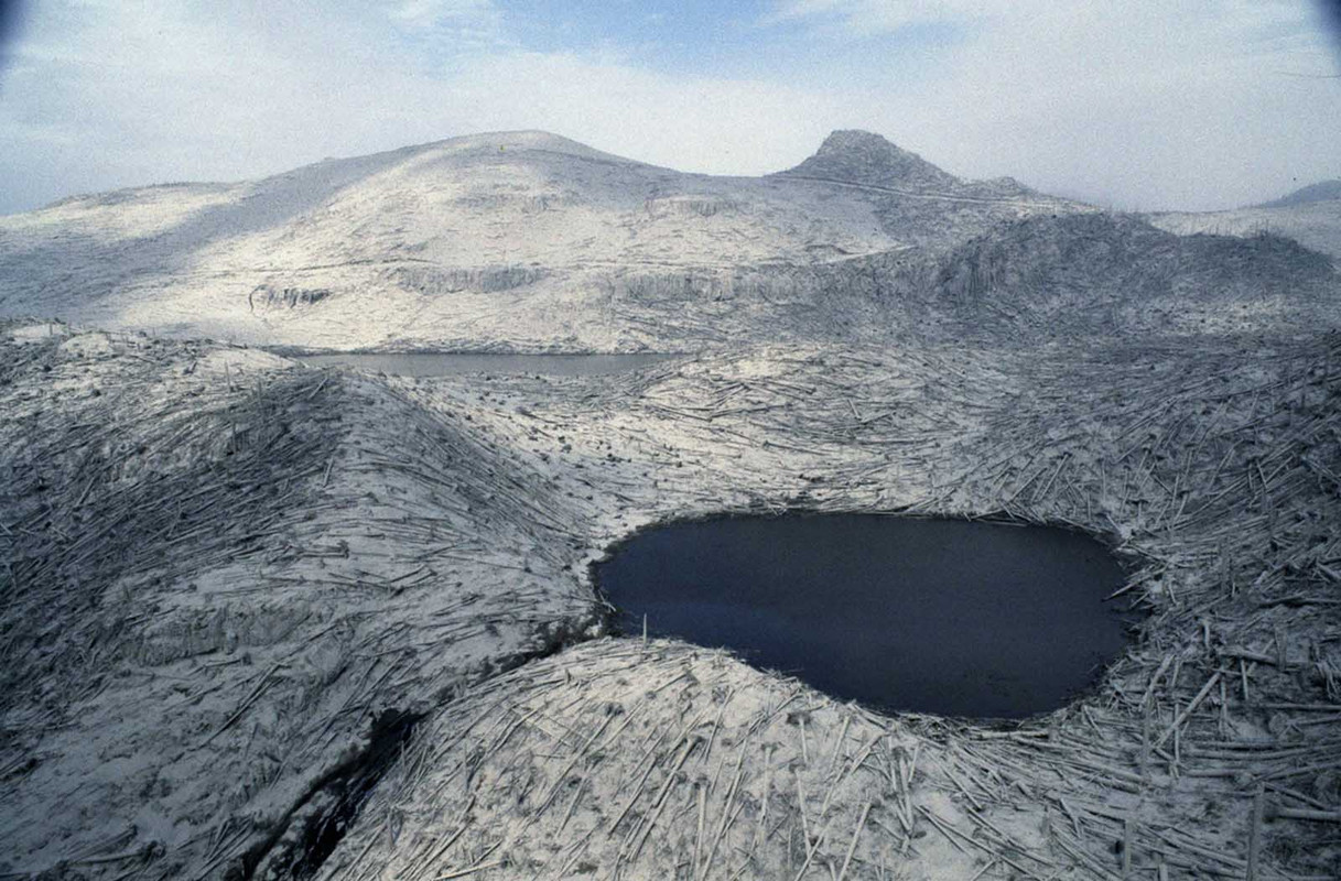 The_Eruption_Mount_St_Helens_1980 (27)