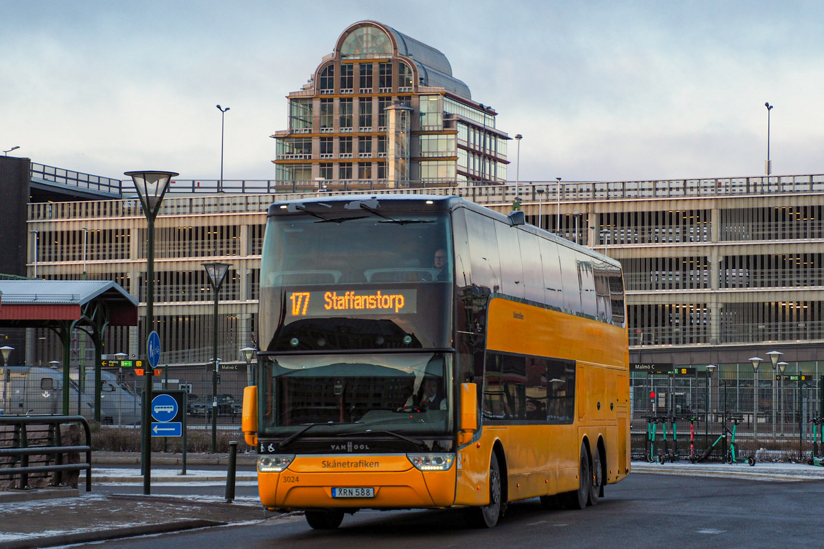 C0D566E1-FF9B-48DE-8915-62AA7A3A4E58