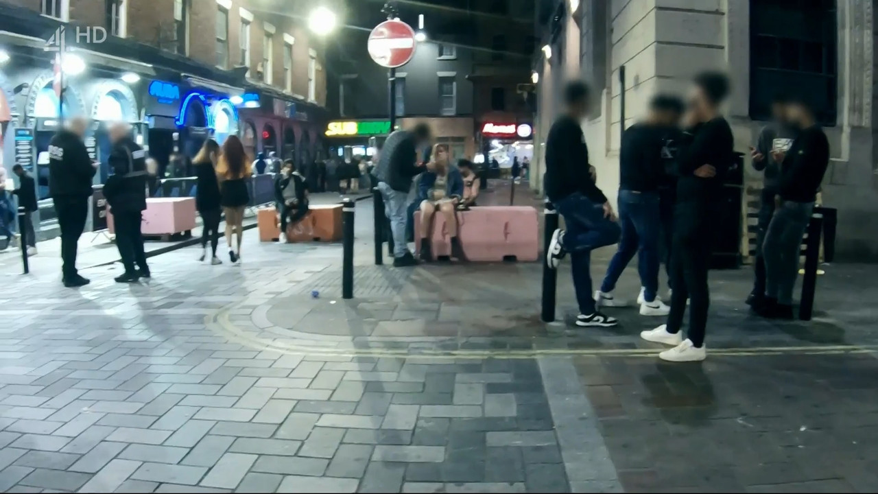 2022-12-12_23_00_Chan4_Undercover-Sexual-Harassment-The-Truth.mp4_snapshot_09.37.734