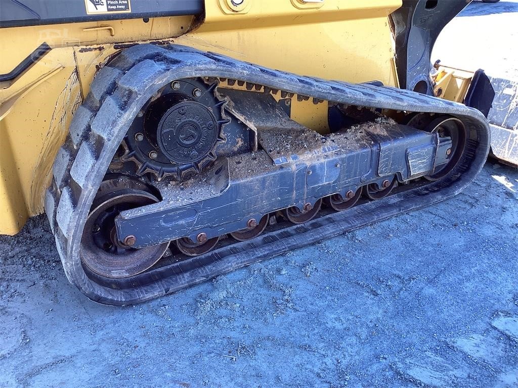 Vehicle thumbnail 18