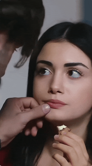 [Image: ezgif-8b68355fb2ebe5.gif]