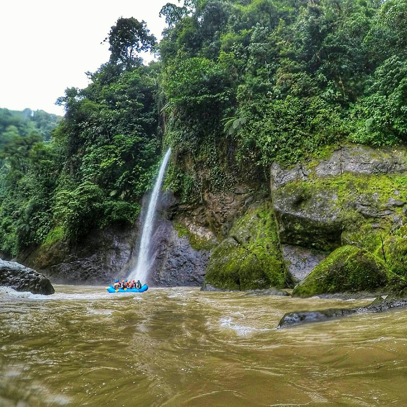 3 semanas Costa Rica en autobús 2018 Oct - Blogs de Costa Rica - Día 8. Turrialba Rafting rio Pacuare (3)