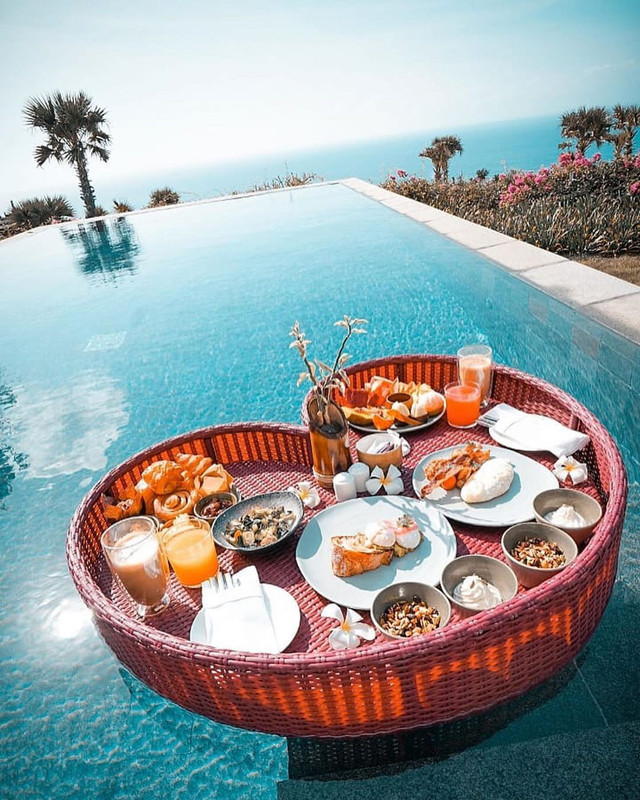 Menu sarapan di Six Senses Uluwatu