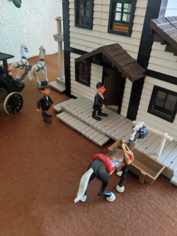 Mortuary 13