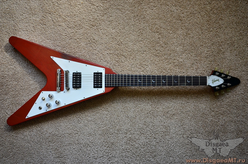 Gibson_Flying_V_Crescent_Moon_exch_006