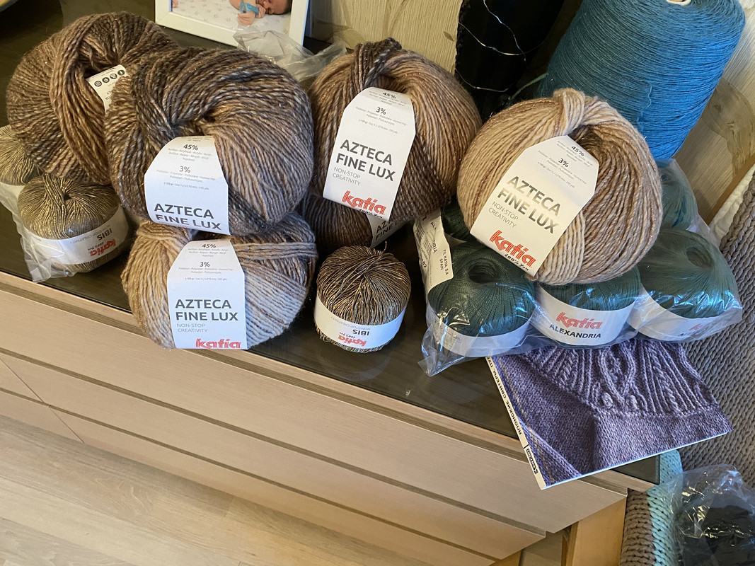 4951F4F1-ABFD-4F6C-848F-0BBF0C2ECC01