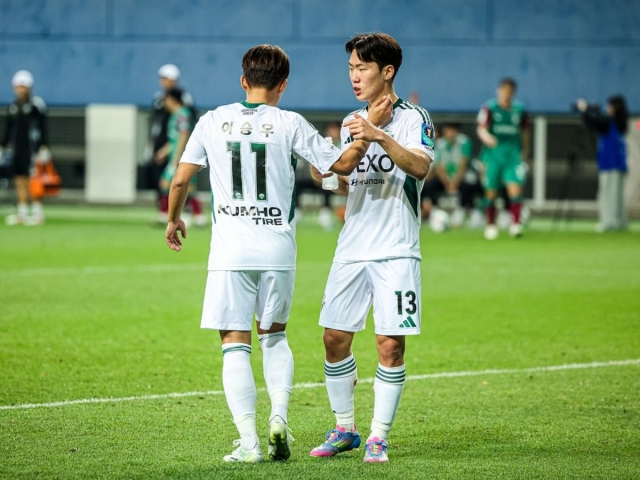 Jeju SK FC vs Gangwon FC, 17h00 ngày 15/08