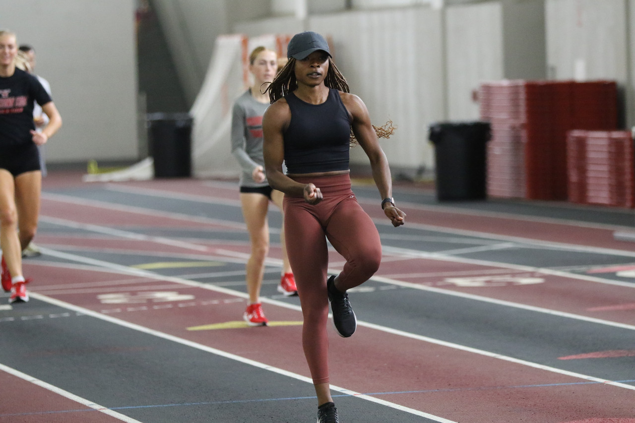 blacks641 youngstown state track practice