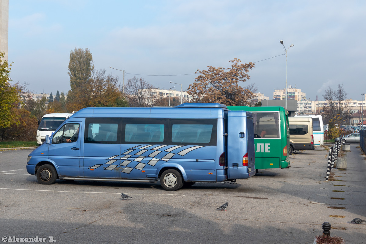 Mercedes-Benz Sprinter (автогара Подуяне)