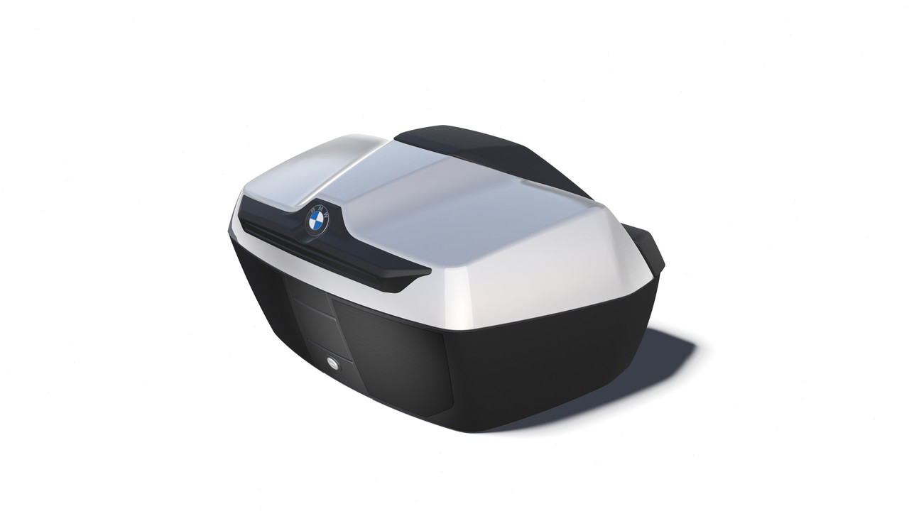 P90596502_highRes_the-new-bmw-r-1300-r