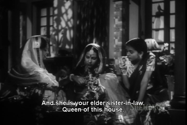 Ratan-1944-DVDRip-Hindi-480p-AVC-AAC-2-0-ESub-mkv-0001