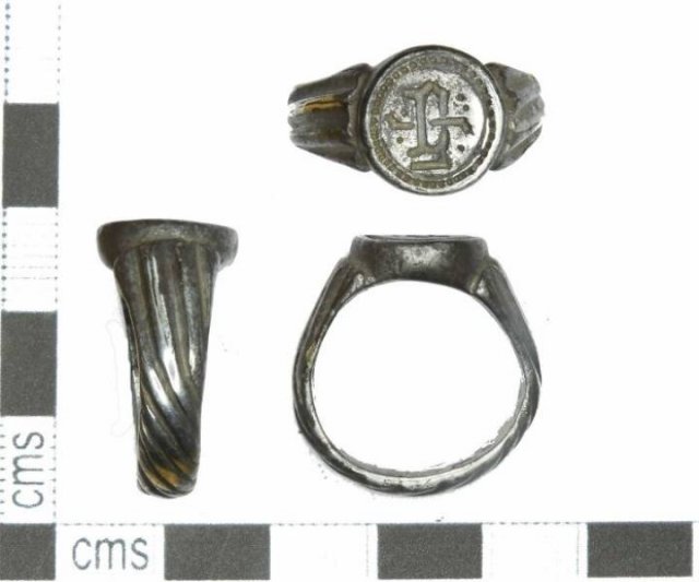 Metal-8
