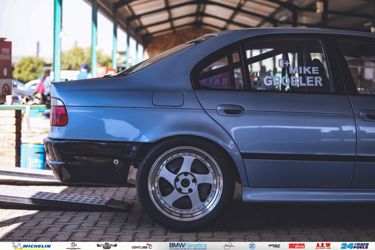 BMWFanatics RD19 Divio (175)