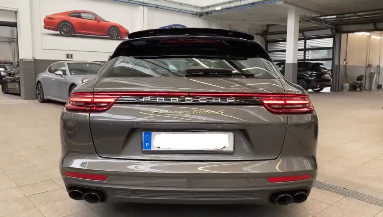 B5AAA5C6-796E-4B3B-9FC7-04109C2502EA