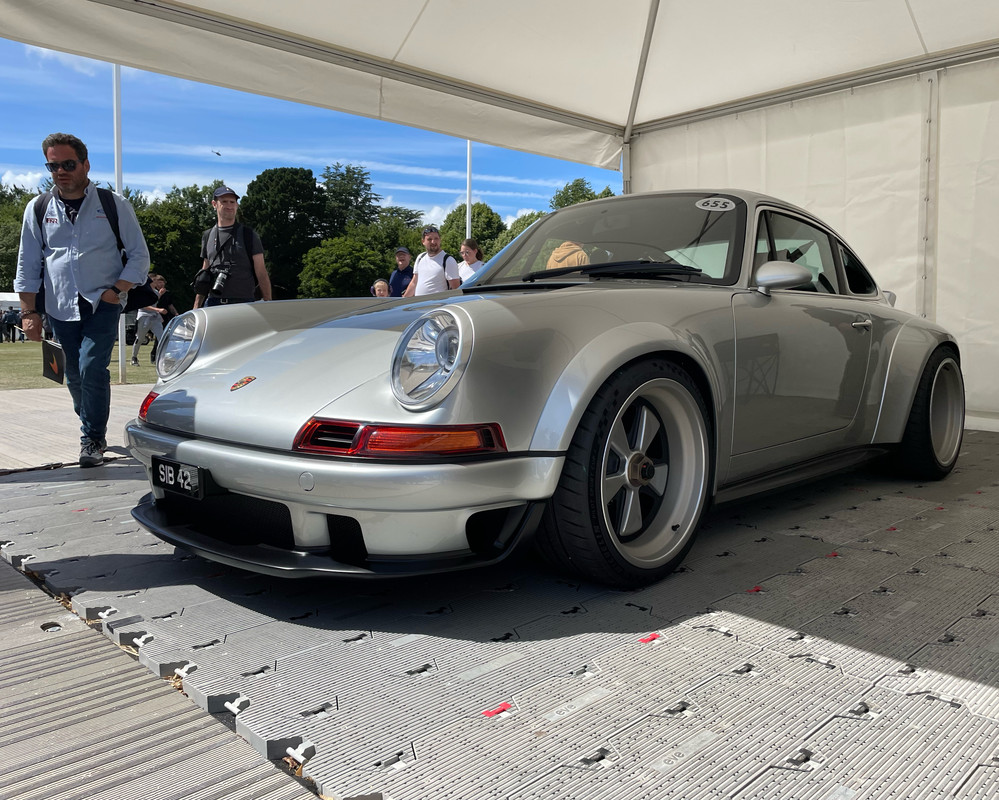 60BD65B9-5D9D-4F10-ABD1-C772CF54AF4B