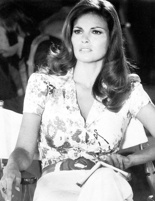raquel_welch_d46