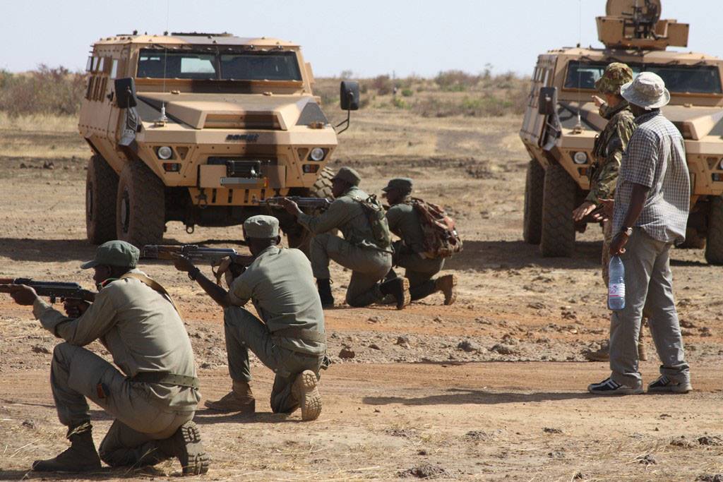 CdLgdulW0AAo9HQ - Kopie