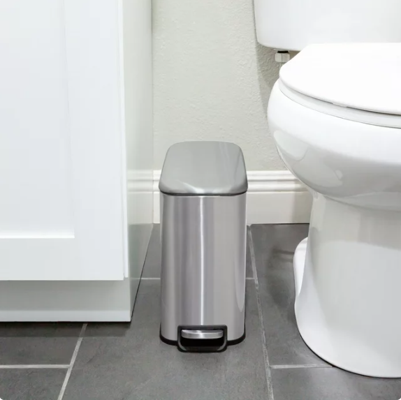 3-Pack White Plastic Trash Cans - 4.5 Gallon Rectangular Wastebaskets For Office & Home