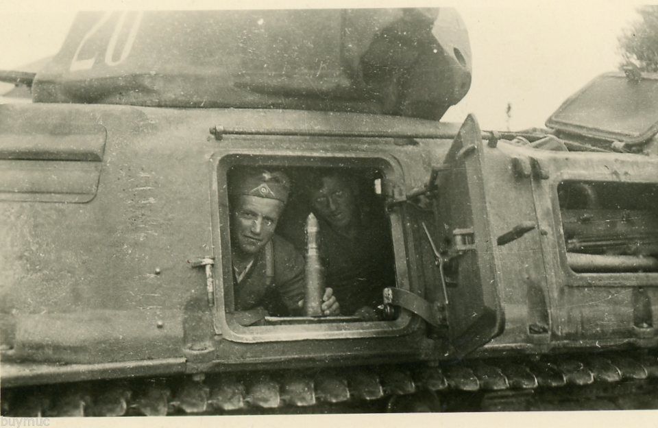 PANZER KETTENFAHRZEUGE GESCHÜTZE BEUTE PANZER FR