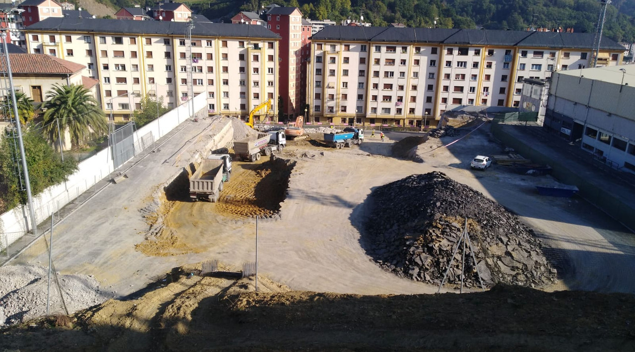 CA23E008-A40C-4FBA-A11A-CD8DA657F2A0