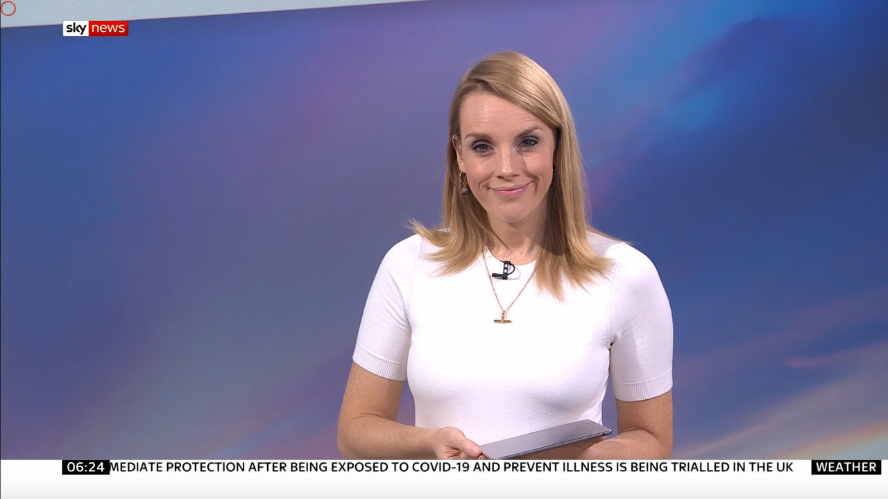12.26 - 06.00.00 - Sky News @ Breakfast. Latest news headlines, compr....ts_snapshot_24.57.342
