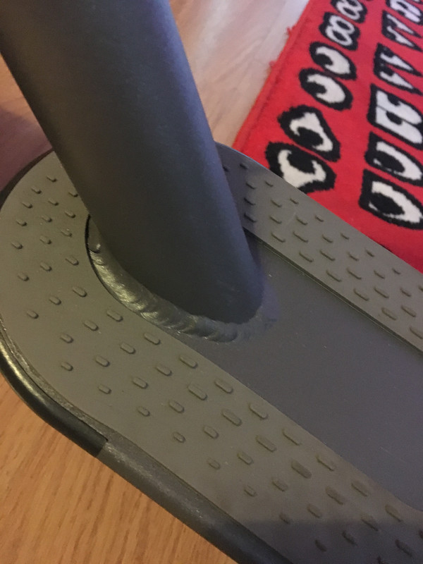 21C4D6F1-4831-4207-95A1-C31F279A2971