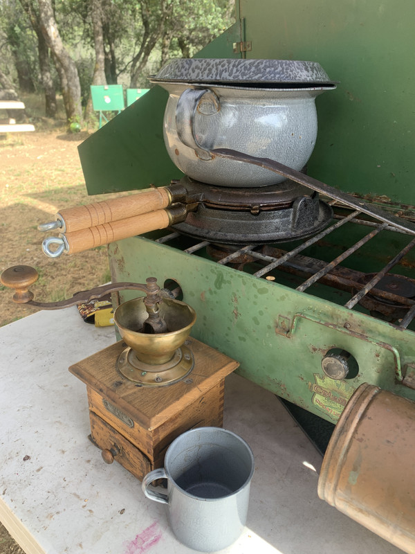 0161FA4D-AEDE-44D0-A52E-162CC058E974