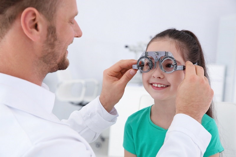 children eye test