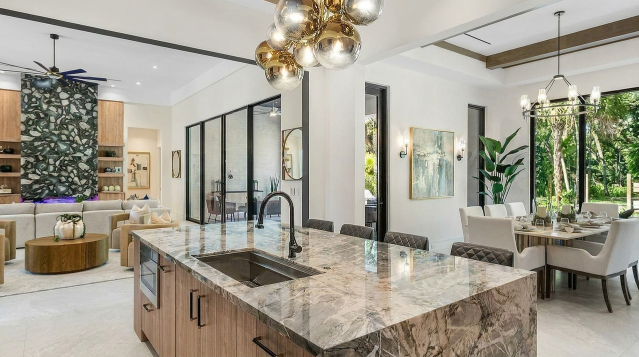 Elegant Getaway - Kitchen